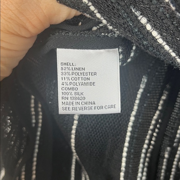 Per se by Carlisle black and white long sleeved thin blazer size 12. 52% linen - Picture 5 of 7